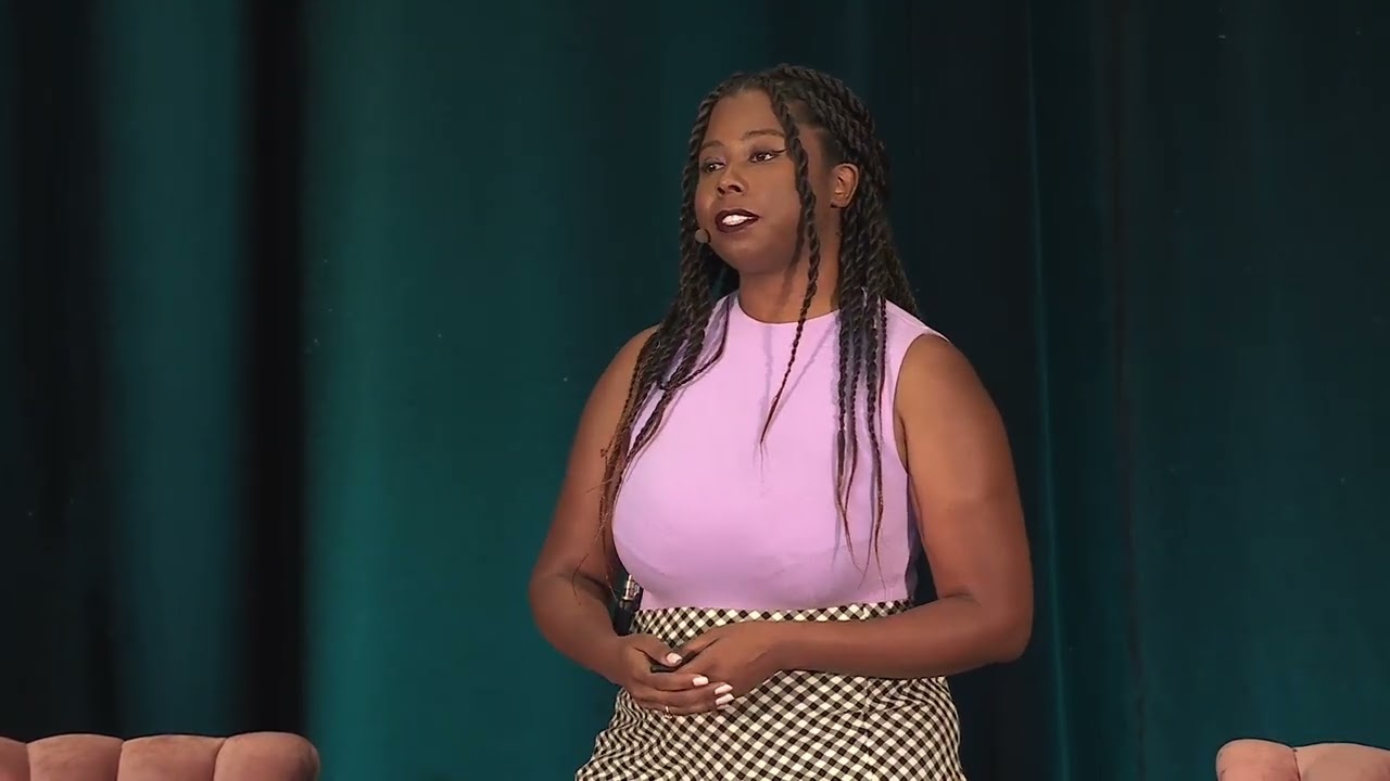 Valerie Phoenix: “Future of Work, Future of Management” — Clarity 2022