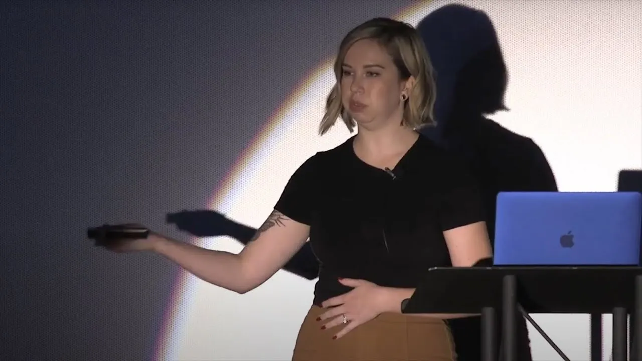 Elyse Holladay: “A Working Theory of Components” — Clarity 2017